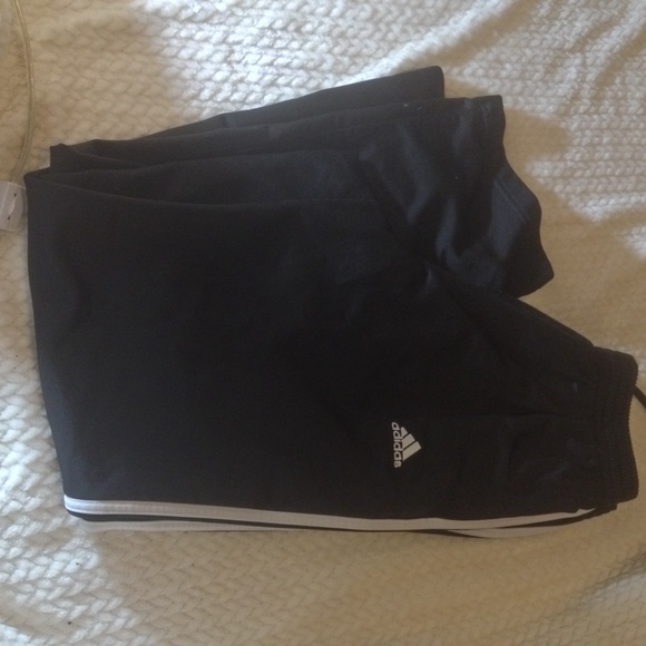 ADIDAS SWEAT pants With WHITE STRIPES SIZE M - Picture 6 of 8